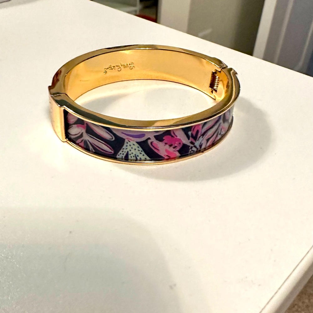 Lily bracelet